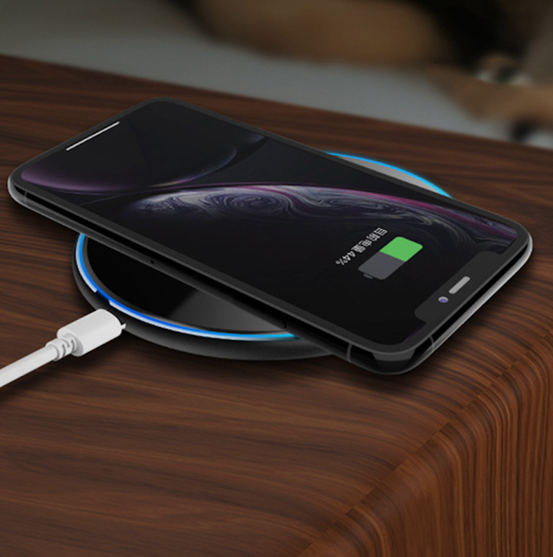 15W Fast Wireless Charger with Intelligent Chip and Breathing Light